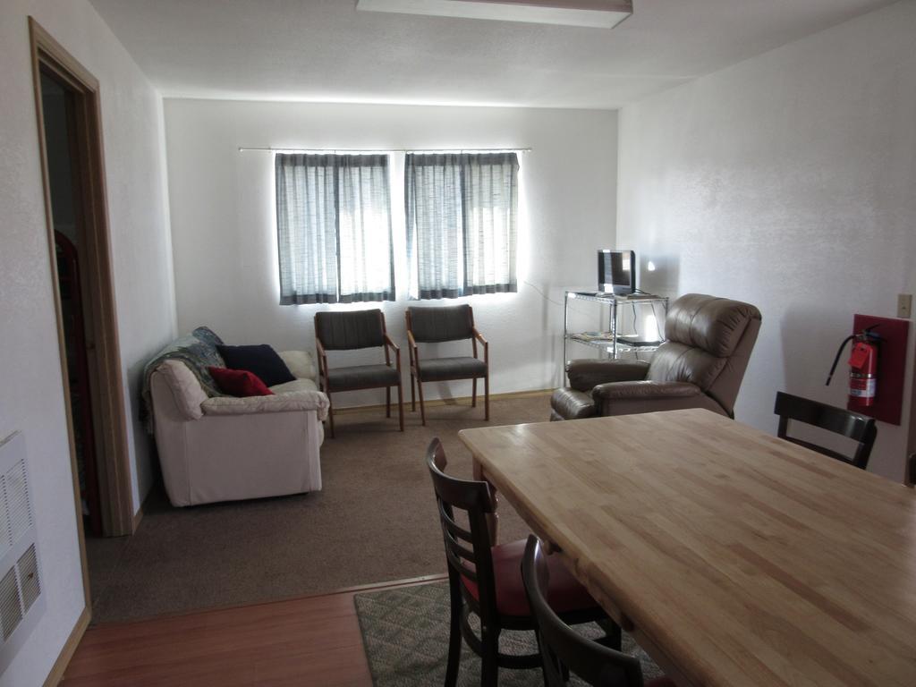 All Seasons Campground Ninilchik Room photo
