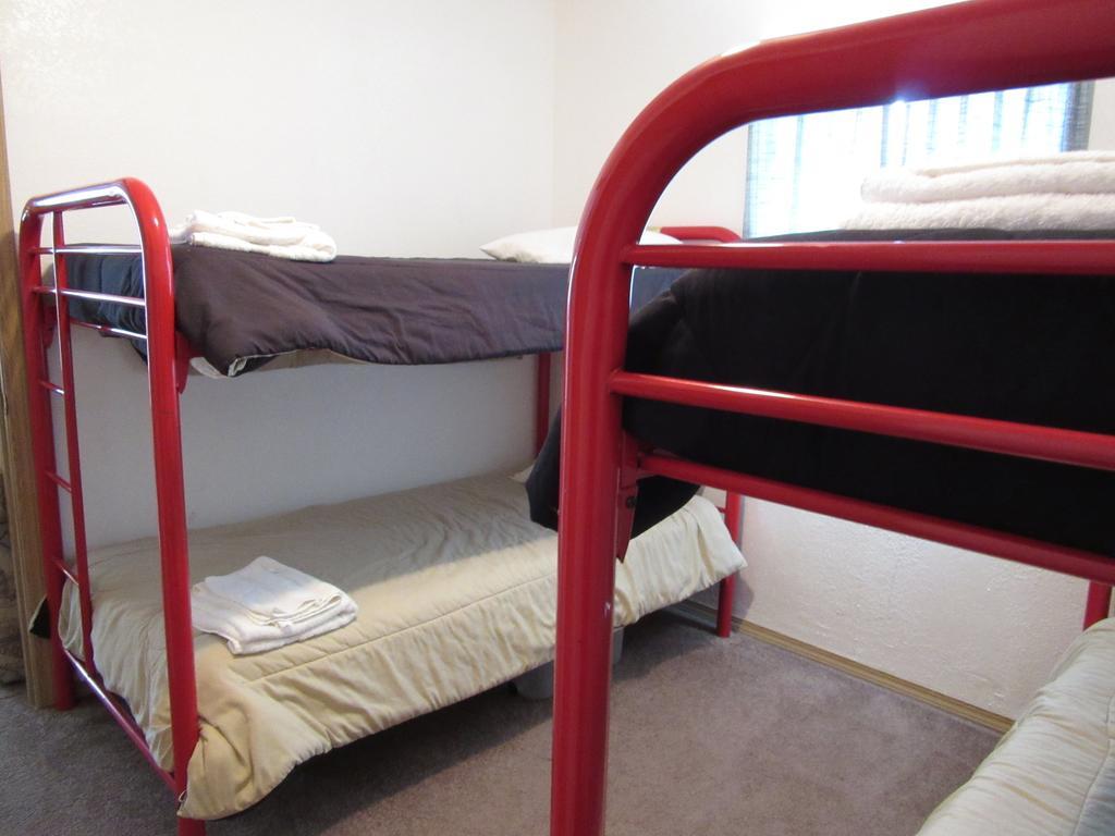 All Seasons Campground Ninilchik Room photo